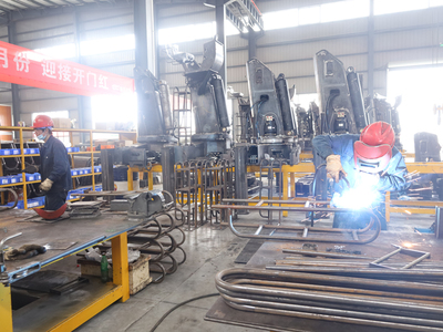 隨車吊生產工藝流程與焊接設備及配件制造
